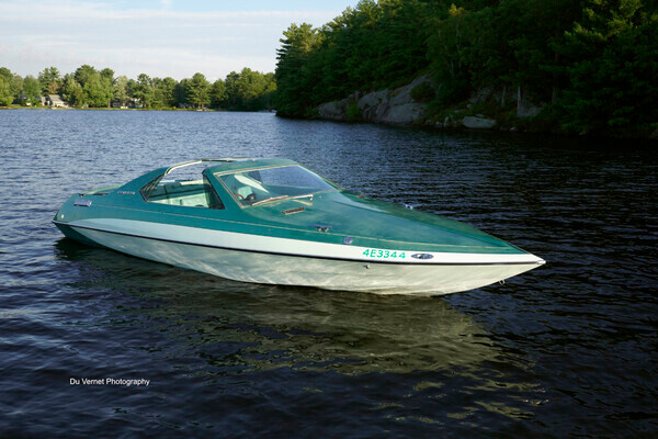 Glastron22-11l - Muskoka Select Boats