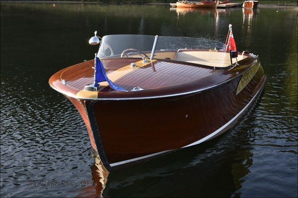 law18-098 - Boats of Law