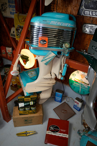 _DUV4301 - Outboards