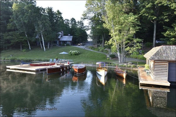 law18-022 - Boats of Law
