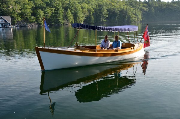 lucelle11-068 - Boats of Law