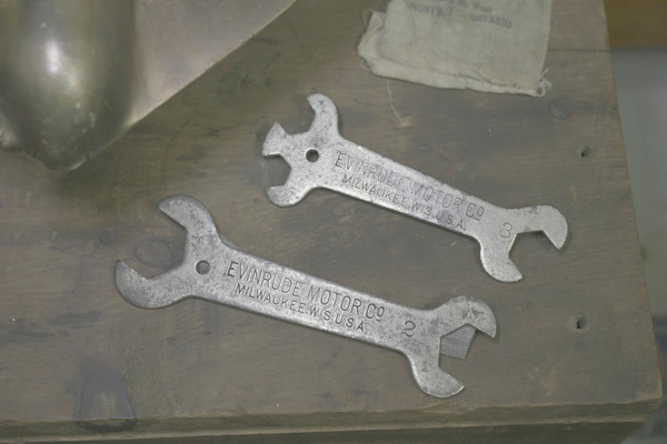 DUV_1526 - Hardware