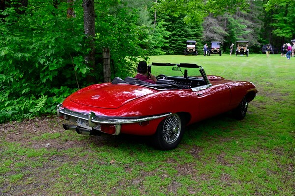 HorseCarr26-261 - HorselessCarriage26