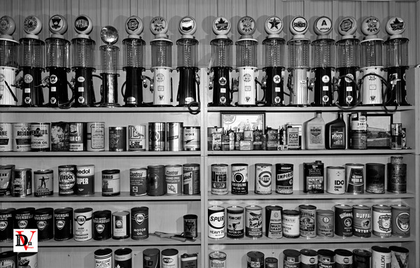 ShelfBW26l - Prop Wash 26