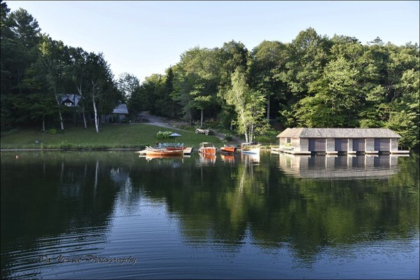 law18-056 - Boats of Law
