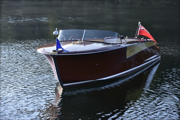 law18-150 - Boats of Law