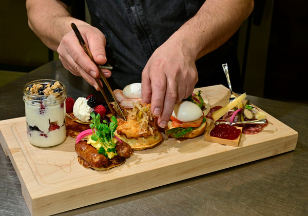 Brunch9 - Deerhurst Drift