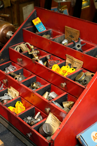 _DUV4012 - Hardware