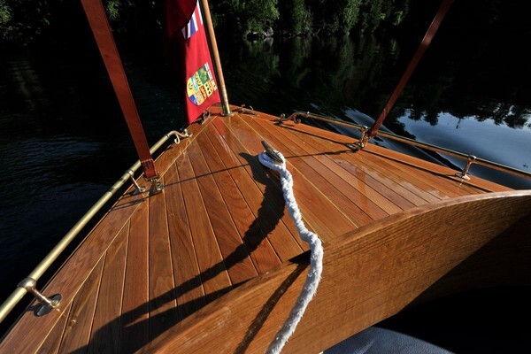 lucelle11-016 - Boats of Law