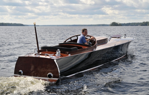 RainbowI09A-078rt - Muskoka Select Boats