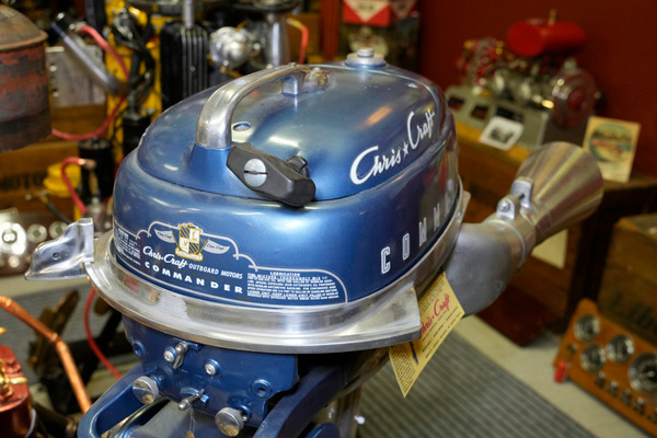 _DUV4206 - Outboards