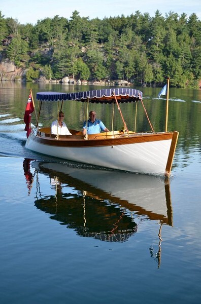 lucelle11-049 - Boats of Law
