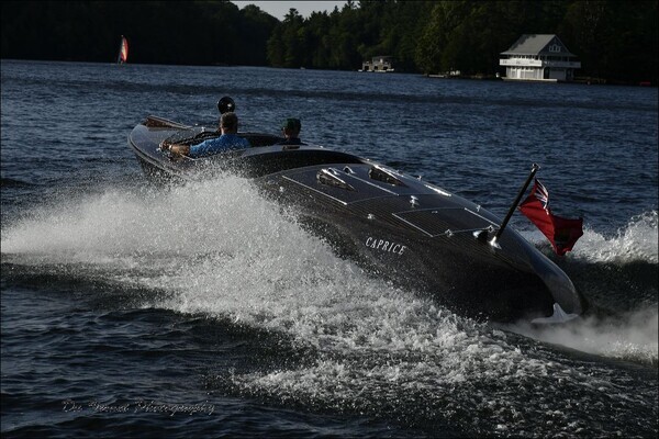 caprice19-158 - Muskoka Select Boats