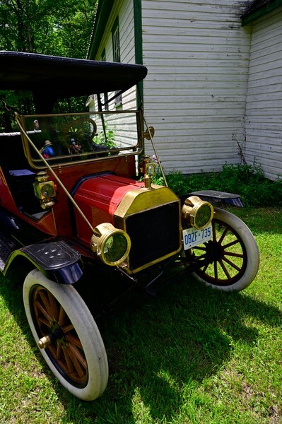 HorseCarr26-304 - HorselessCarriage26