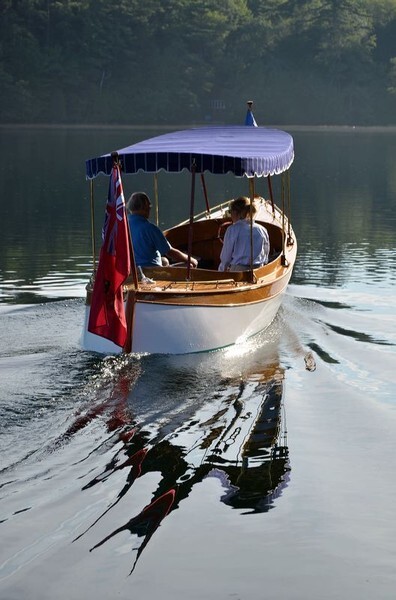 lucelle11-056 - Boats of Law