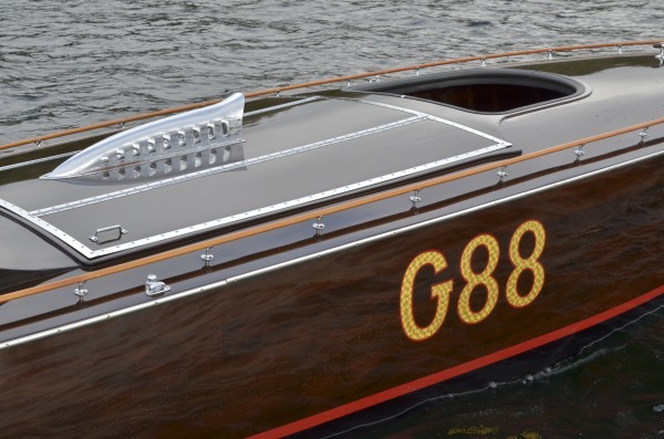 SilverKing12-090 - Muskoka Select Boats