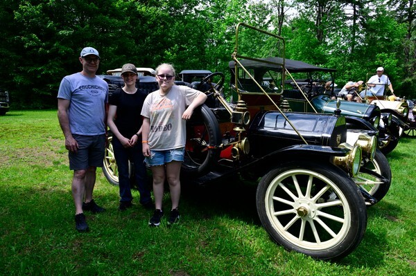 HorseCarr26-328 - HorselessCarriage26