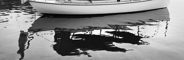 Pioneer08-014spefBWl - Boats in Monochrome