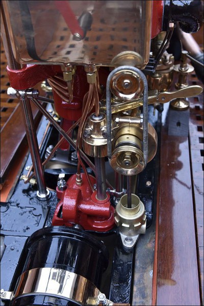 lightning17-119 - From the Anderson Collection