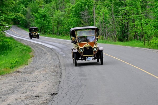 HorseCarr26-369 - HorselessCarriage26