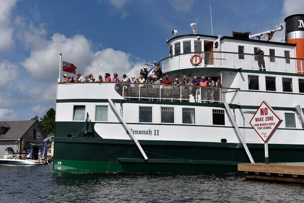 Wenonah150-060msdc - The Steamships: Segwun, Wenonah, Wanda III