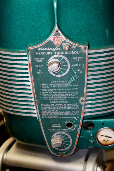 _DUV4207 - Outboards