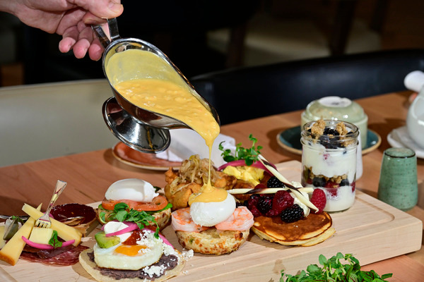 _DUV2778 - Deerhurst Drift