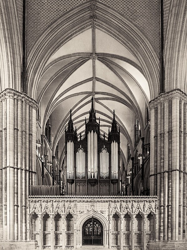 Lincoln Cathedral 02 - Man-Made
