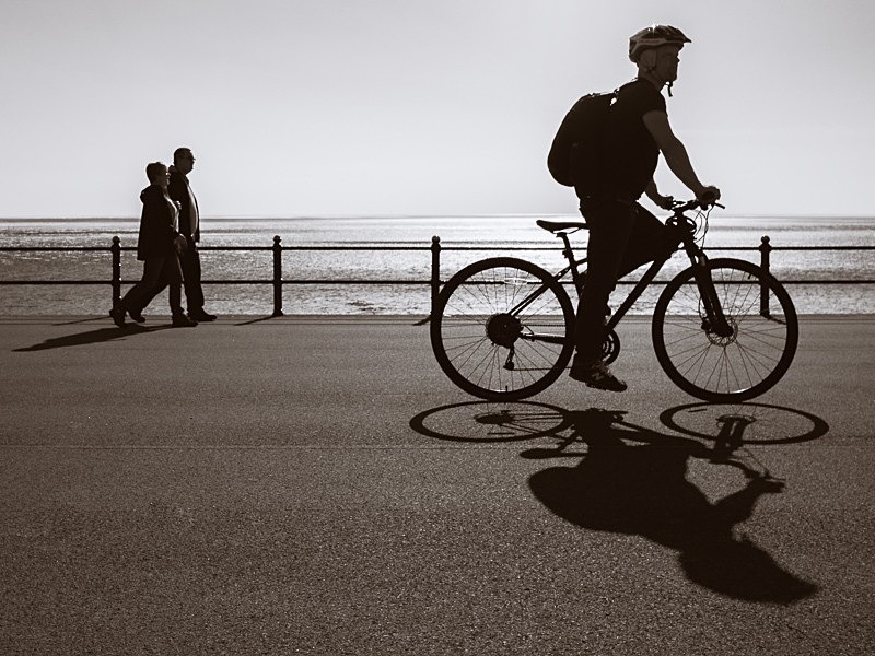 Promenade A - Street