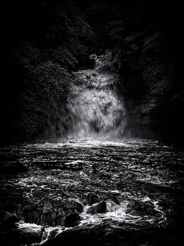 Cauldron Falls 07 - Waterscapes