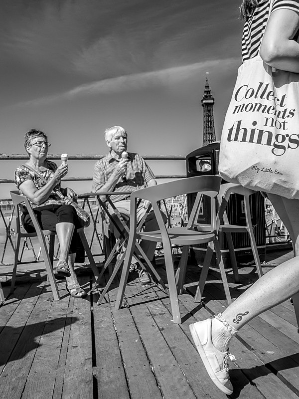 Collect Moments 01 - Street