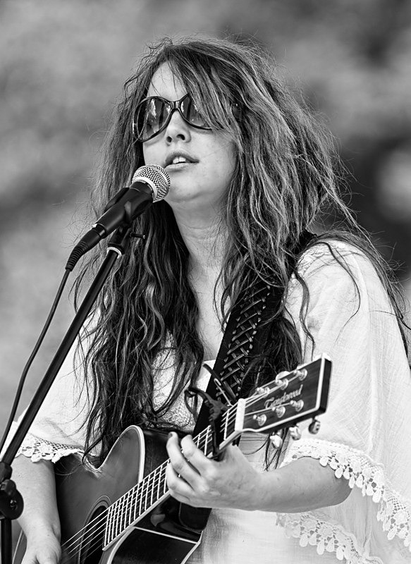Folk Singer - People