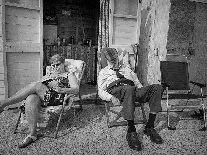 Dressed Properly for the Beach 02 - Street
