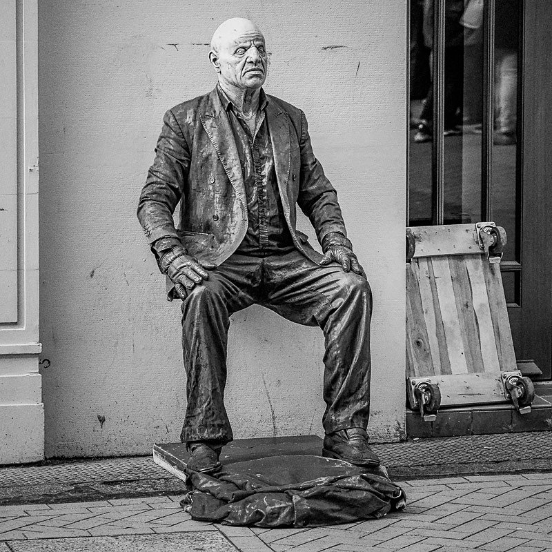 Living Statue 04 - Street