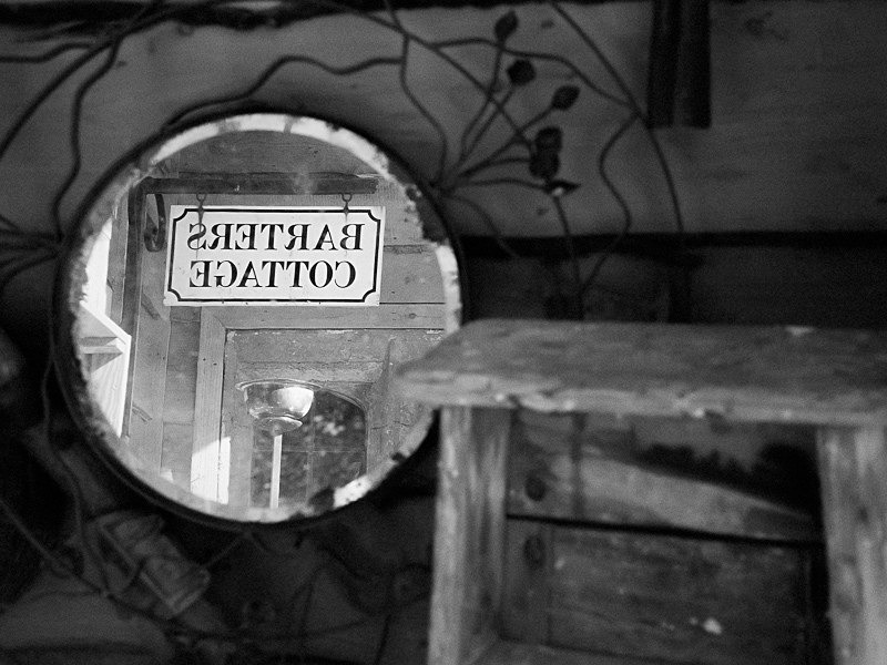 Barters Cottage 01 - Man-Made
