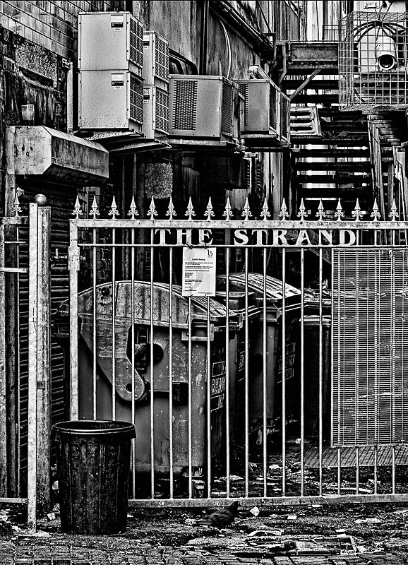 The Strand 01 - Man-Made