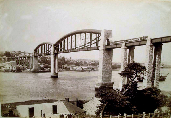 Saltash Brunel Bridge 13 - Old Photos of Saltash