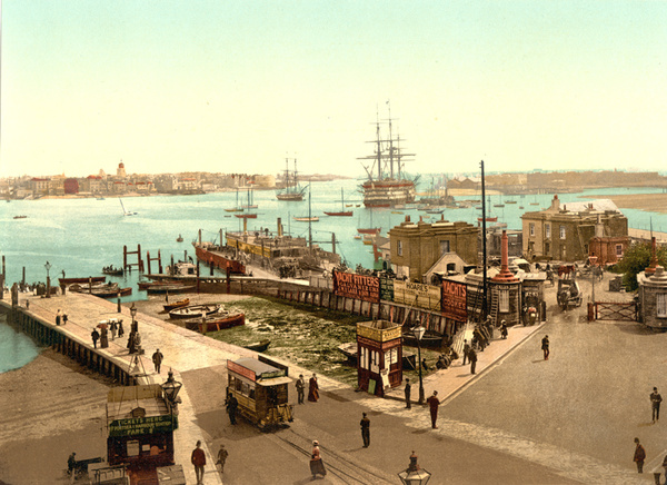 Portsmouth The Harbour 1 - Old Photos of Portsmouth