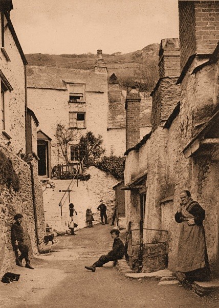 The Warren Polperro 16 - Old Photos of Polperro