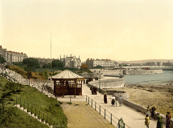 Weston Super Mare Parade 7 - Old Photos of Weston Super Mare