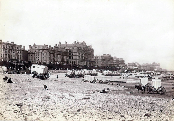 Eastbourne Beach 11 - Old Photos of Eastbourne