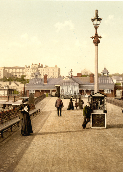 Southend Pier 7 - Old Photos of Southend