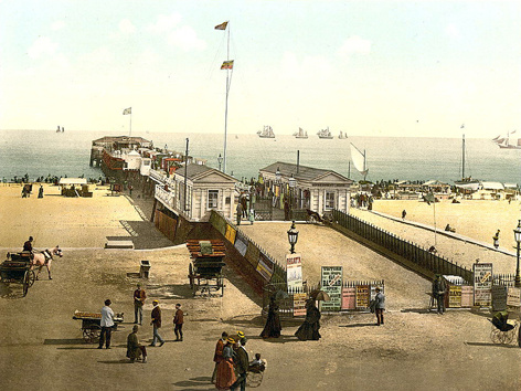 Yarmouth Britannia Pier 3 - Old Photos of Yarmouth