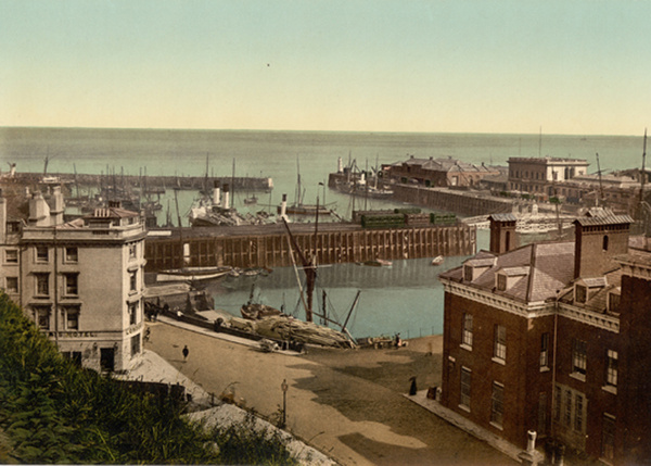 Folkestone Harbour 6 - Old Photos of Folkestone