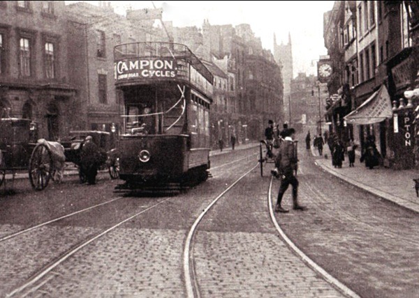 Cornmarket Derby 42 - Old Photos of Derby