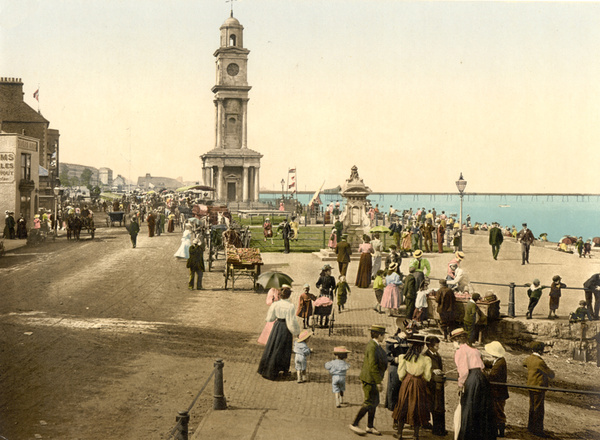 Herne Bay Clock Tower 5 - Old Photos of Herne Bay