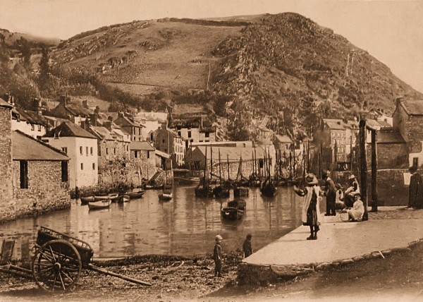 Polperro Harbour 17 - Old Photos of Polperro