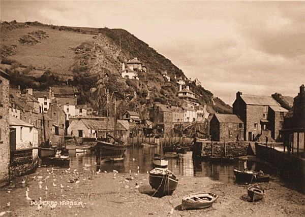 Polperro Harbour 5 - Old Photos of Polperro