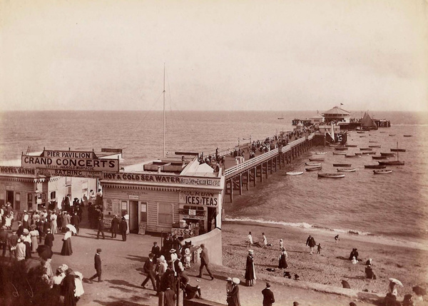 Clacton Pier 10 - Old Photos of Clacton