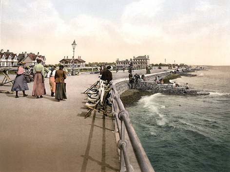 Bognor New East Parade 3 - Old Photos of Bognor